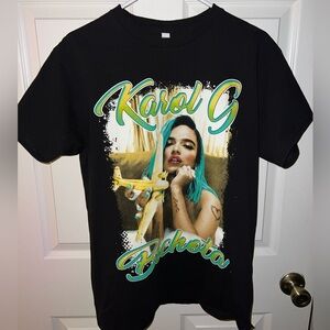 Karol G Bichota T-Shirt Size M Nice! Alstyle